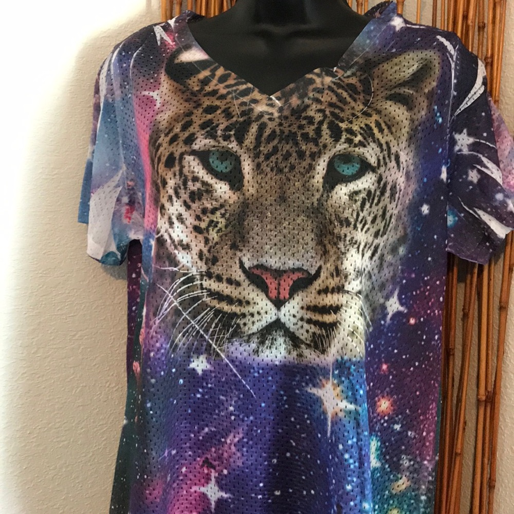 New “Leopard” XL Long Tail Blouse